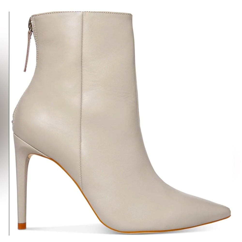 Steve Madden Women's Halena Fashion Boot bootie heels leather grey size 9